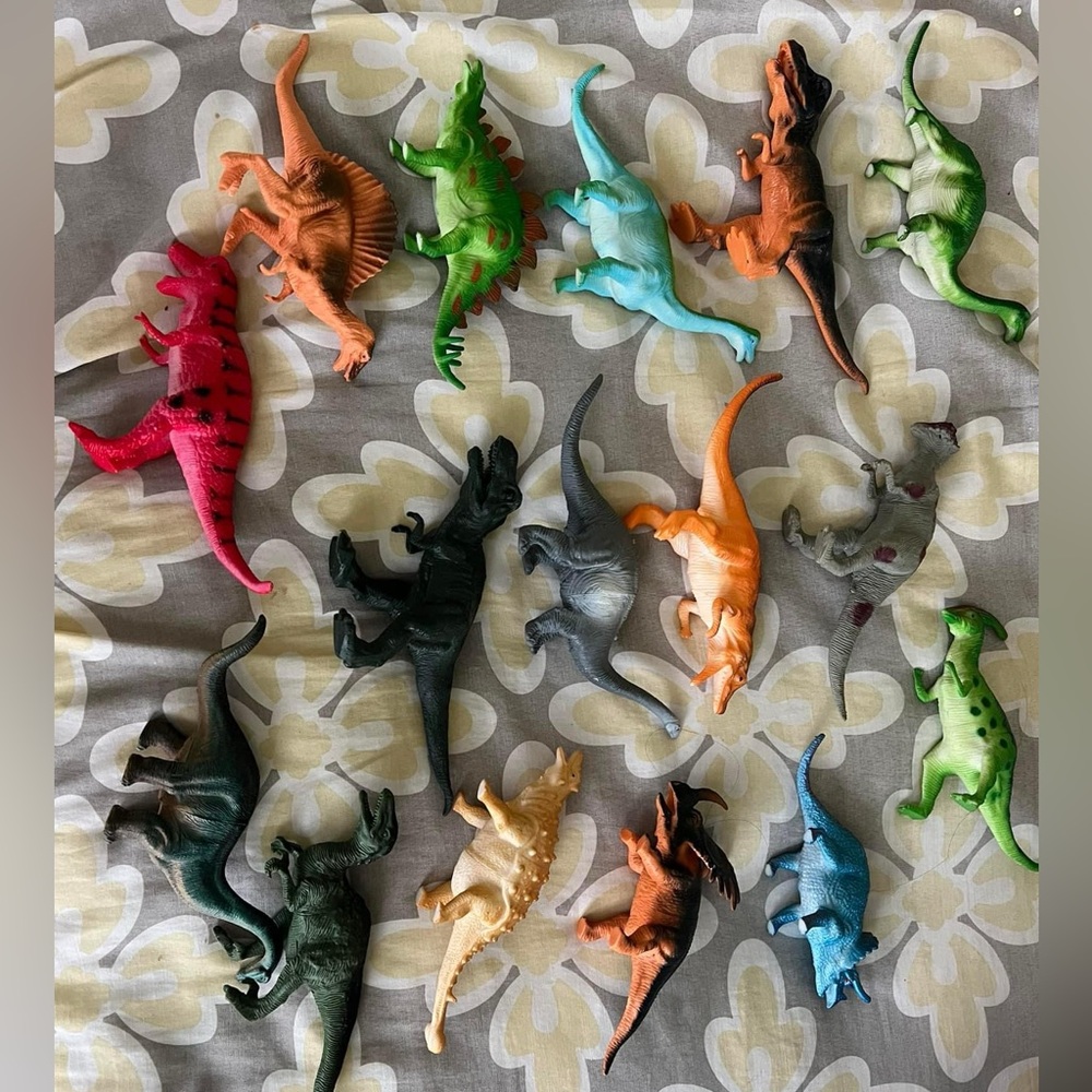 16 dinosaurs